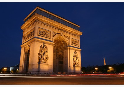 Arc de Triomphe: herinnering aan overwinning en oorlog