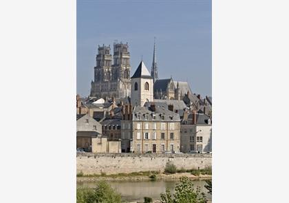 Autoroute langs de mooiste Loirekastelen in de Loirevallei