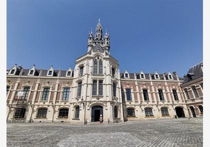 Douai, stad van de reuzenfamilie Gayant