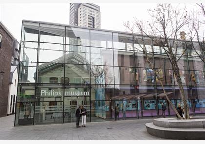 Zuidoost Nederland: Eindhoven, waar het lampje brandt