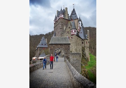 Burg Eltz, één van de topattracties tijdens je vakantie Moezel