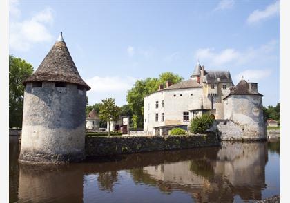 Gironde: Entre-Deux-Mers, kastelen met fraai interieur 