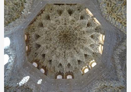 Granada: het Alhambra en meer historische bezienswaardigheden