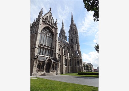 Ontdek de indrukwekkende kerken in Oostende 