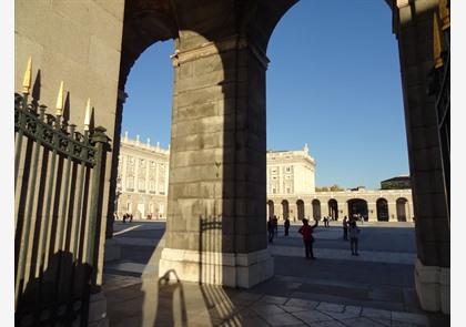 Palacio Real Madrid en bezienswaardigheden in de buurt