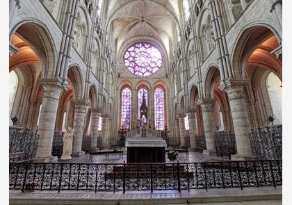 Laon: wandeling bovenop een tafelberg