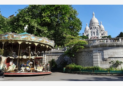 Montmartre bezoeken? Levendige buurt op een heuvel in Parijs