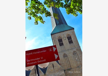 Dortmund: Petrikirche befaamd door Antwerps kunstwerk