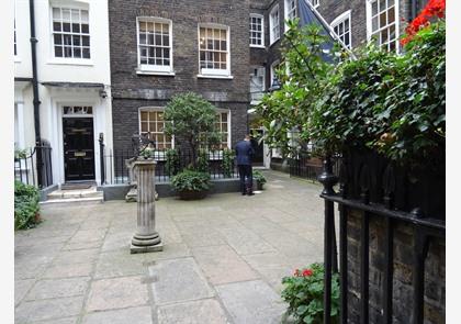 Londen: St James's Street, exclusieve winkels op een rij