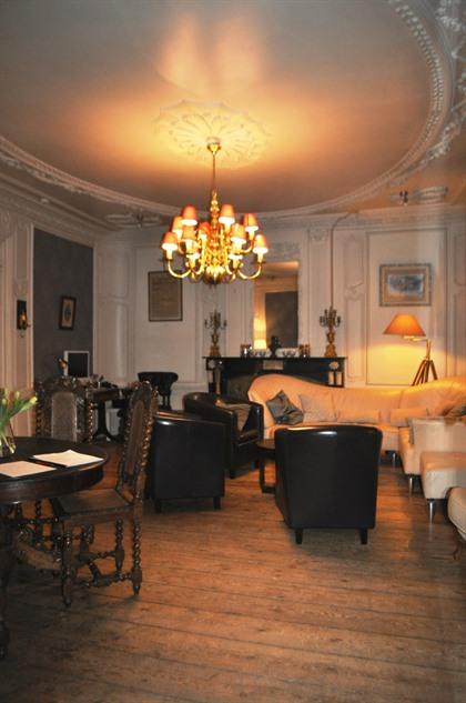 Officers’ club ‘Skindles’ in Poperinge krijgt erkenning als 4* vakantiewoning.