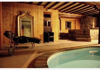 Auvergne 5 dagen in hotel*** half pension va. € 429 pp