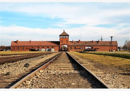 Auschwitz & Birkenau bezoeken? Hoe er naartoe + wat zeker zien?