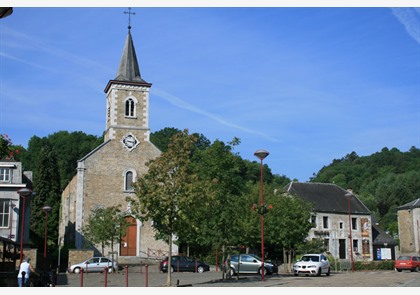 Autoroute dwars door Luxemburg en langs de Ourthe