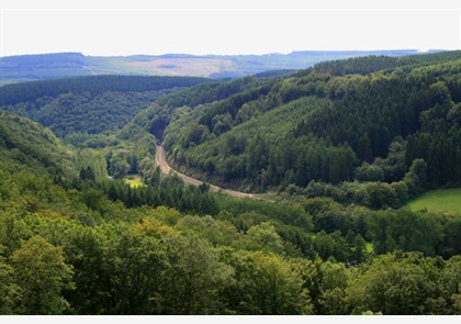Autoroute Ardennen door de omgeving van Spa en Stavelot