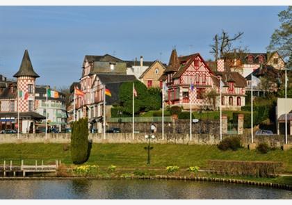 Orne: het kuuroord van Bagnoles-de-l'Orne