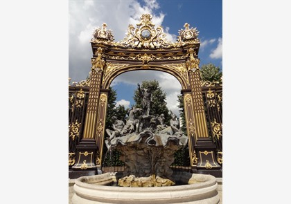 Bezienswaardigheden Nancy: Place Stanislas en omgeving 