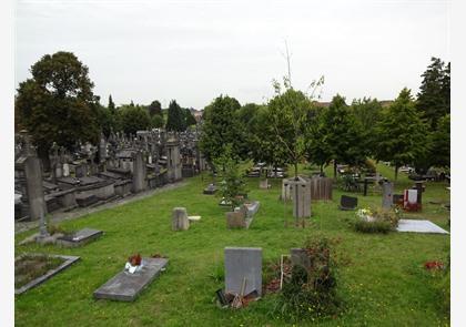 Campo Santo, een kunstige begraafplaats op een heuvel