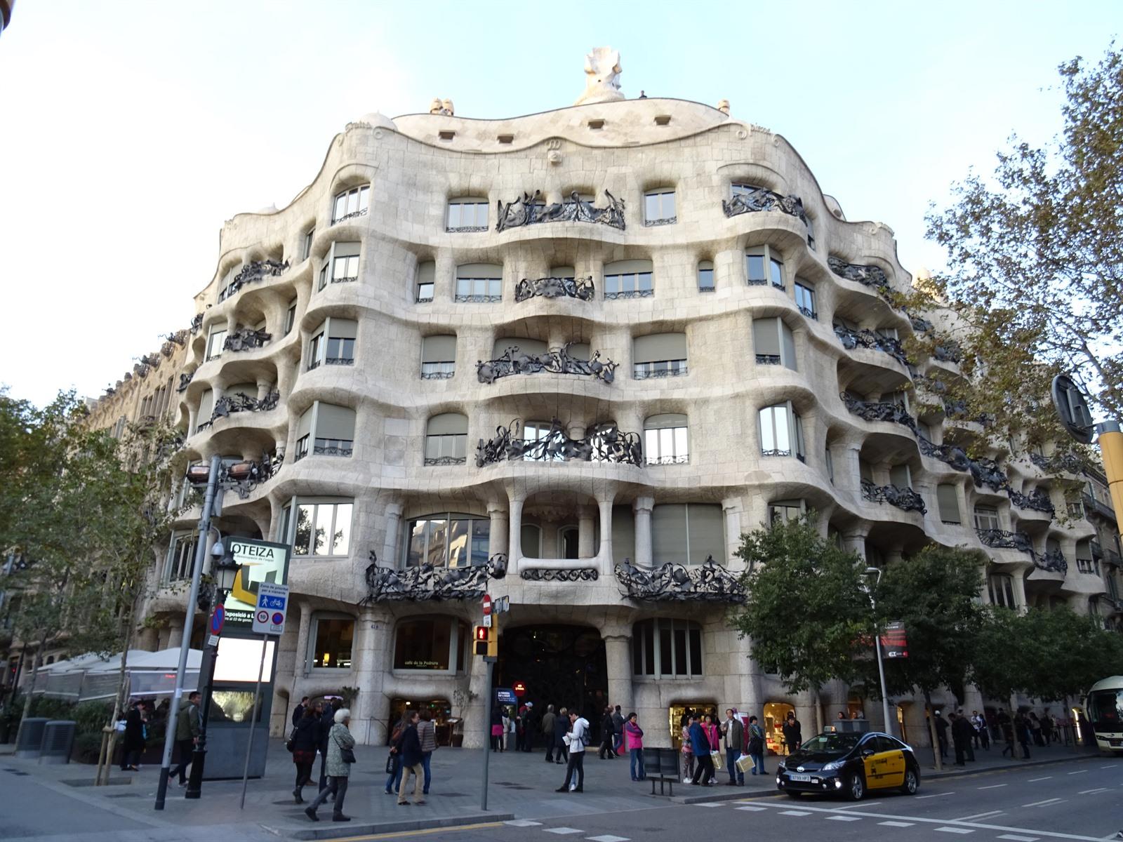 casa-mila-la-pedrera-3340_3340_0_xl.jpg