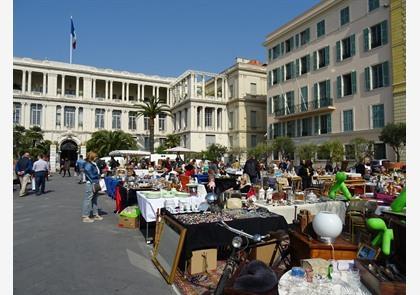 Cours Saleya: hét hart van Vieux-Nice