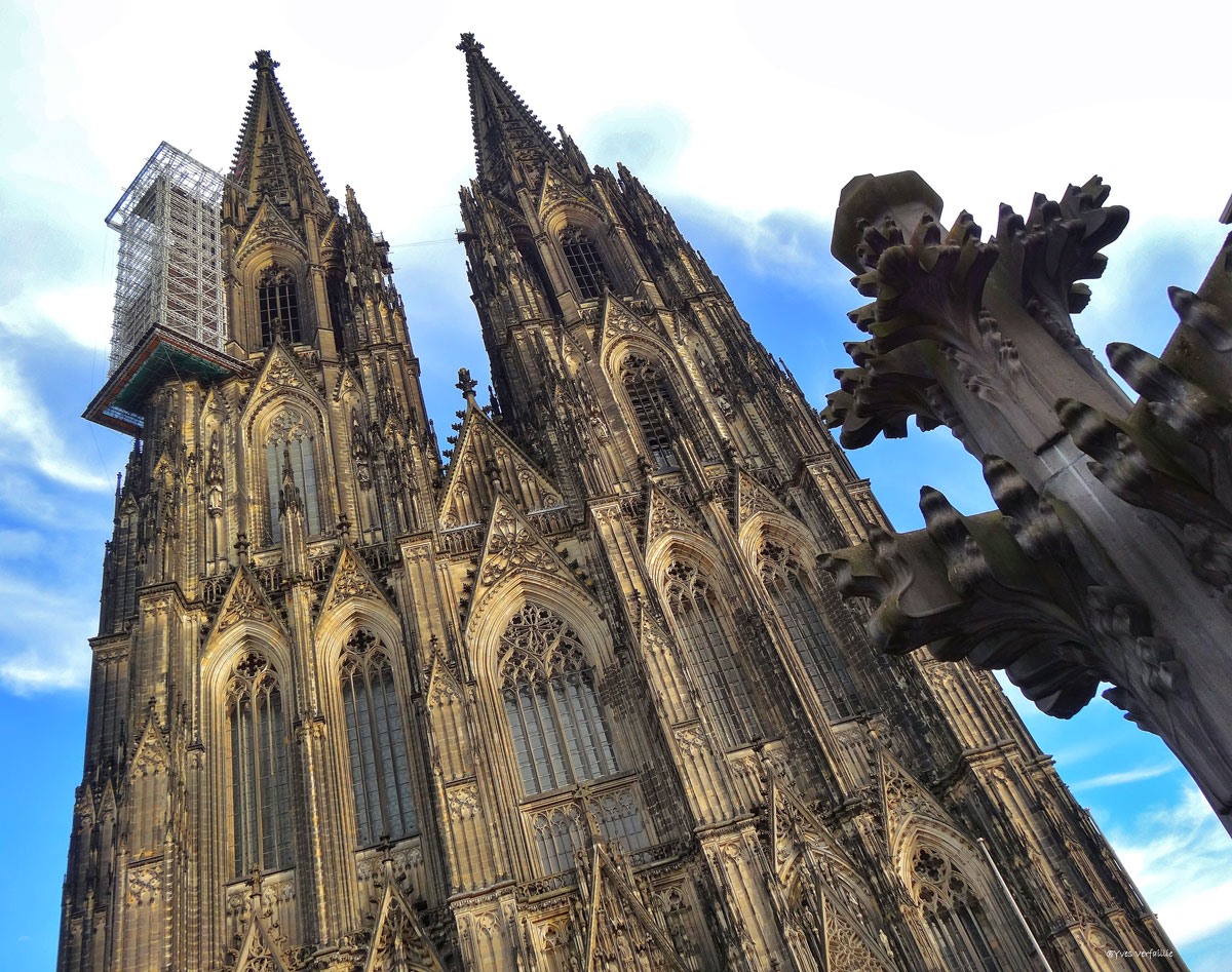 Keulen: stad met imposante Dom