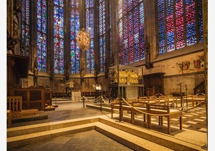 Aken: Dom en de Schatkamer van de Dom bezoeken