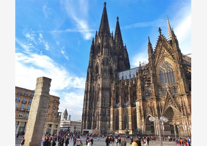 Keulen: stad met imposante Dom 