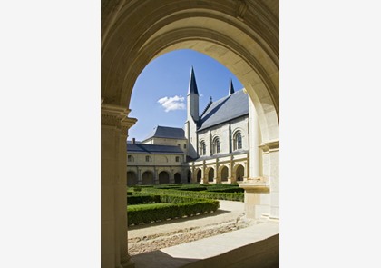 Abdij van Fontevraud: mannen en vrouwen