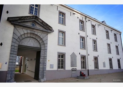 Dossinkazerne en Museum Holocaust bezoeken in Mechelen