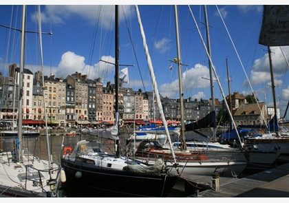  Honfleur: charmant havenstadje in Normandië