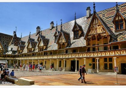 Hôtel-Dieu in Beaune, dé toeristische topper