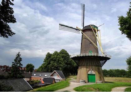 Hulst bezoeken? Stadswandeling langs dé bezienswaardigheden