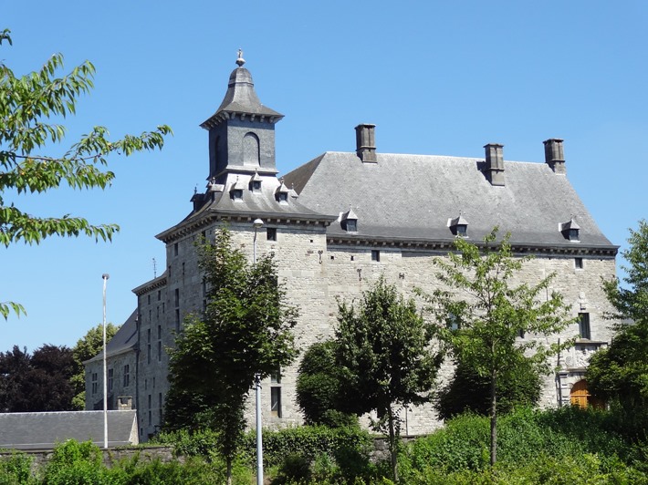 Bezoek kastelen in de provincie Luik