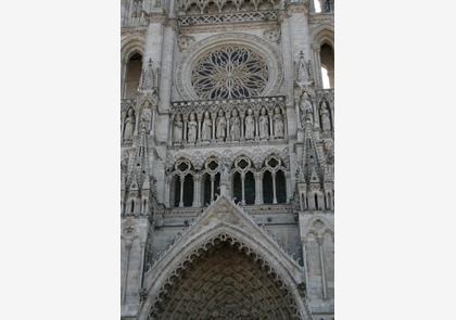  Amiens heeft de grootste gotische kathedraal in Frankrijk