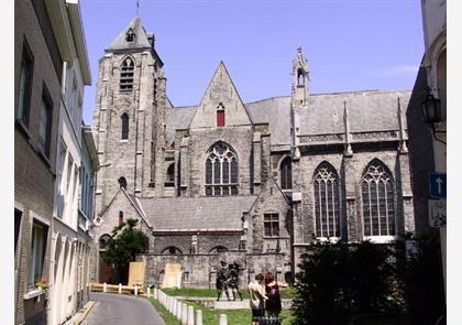 Bezoek Sint-Maartenskerk en Onze-Lieve-Vrouwekerk in Kortrijk