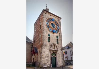 Bezoek de Zimmertoren en het begijnhof in Lier