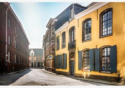 Bezoek de Zimmertoren en het begijnhof in Lier