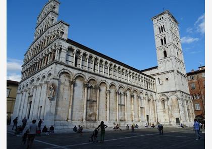 Vakantie Lucca en Collodi: cultuurschatten, historische tuin en Pinocchio 