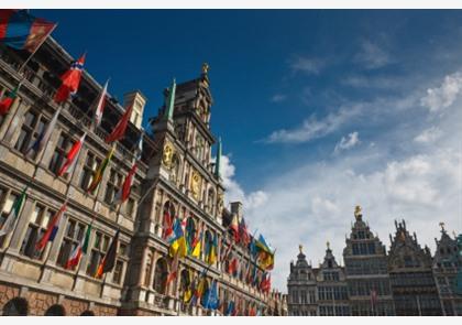 Antwerpen: Grote Markt en stadhuis