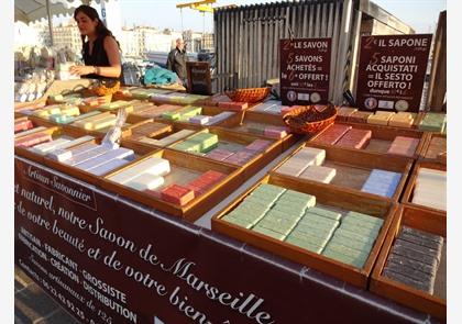 Wandelen in Marseille van beneden naar boven