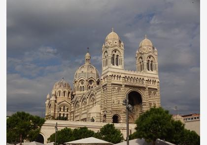 Wandelen in Marseille van beneden naar boven