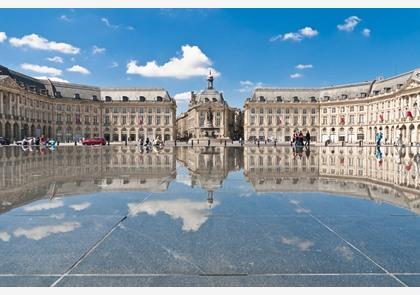 Mooie pleinen in Bordeaux nodigen uit voor een adempauze