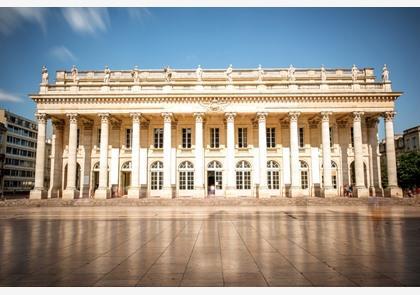 Mooie pleinen in Bordeaux nodigen uit voor een adempauze