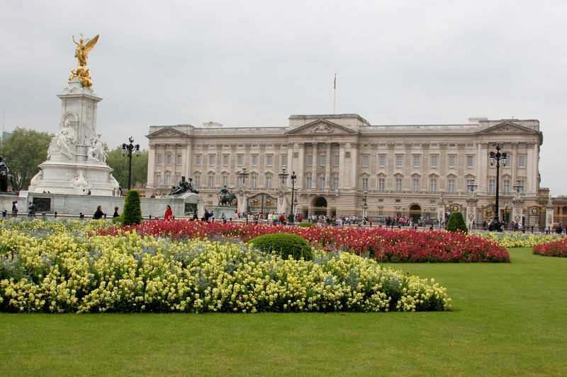 Kijk binnen koninklijke paleizen van Londen