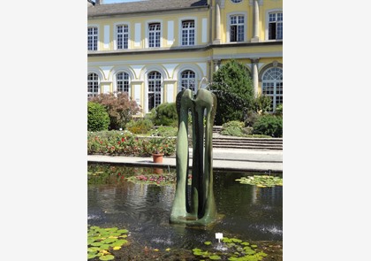 Bonn: prachtige paleizen en tuinen