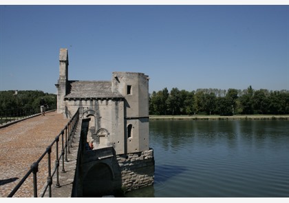 Kom alles te weten over Pont St. Bénézet (Pont d'Avignon)