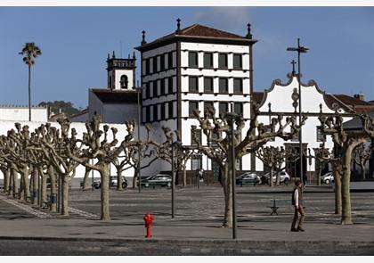 Ponta Delgada: hoofdstad van Azoreneiland São Miguel