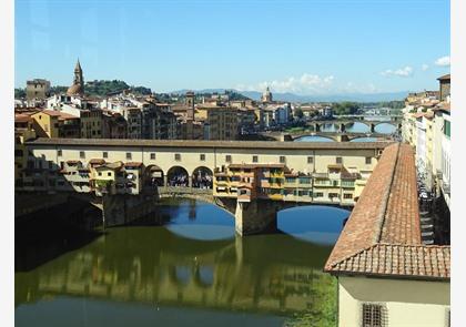 Ponte Vecchio en het Palazzo Vecchio Firenze