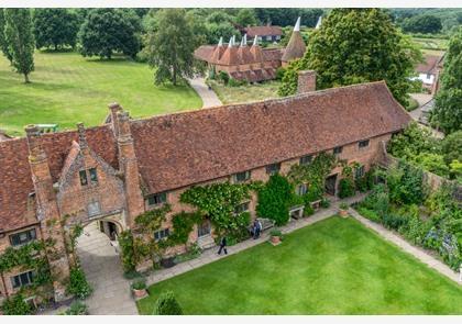 Kent: Sissinghurst Castle Gardens