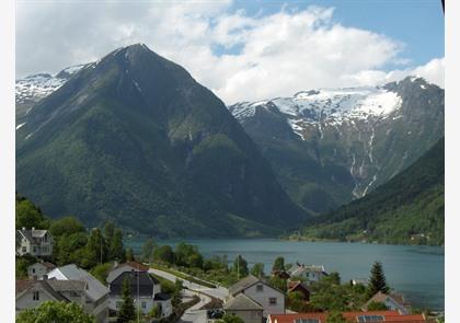 Sognefjord mooiste en langste fjord ter wereld