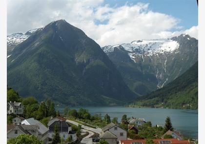 Sognefjord mooiste en langste fjord ter wereld